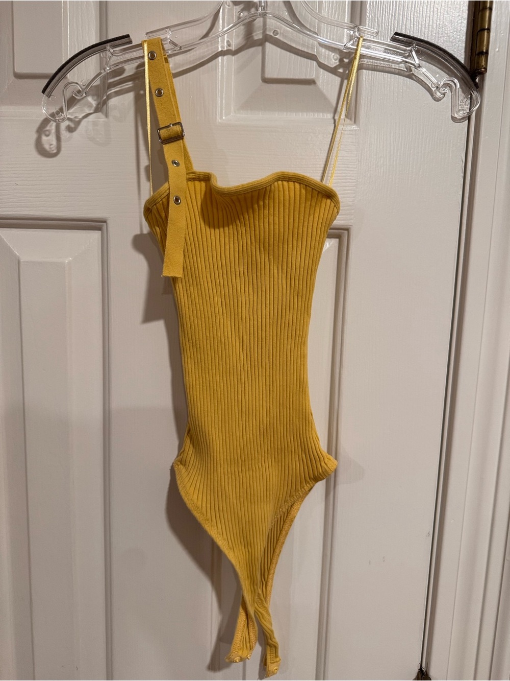 ZARA Mustard Yellow Ribbed Asymmetrical Strap Bodysuit Size Small